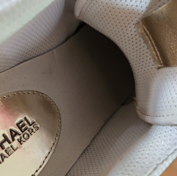 Michael Kors shoes - Picture 8 of 11